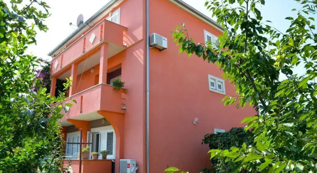 Villa Nada, Забронировать Гостевой дом Задар Задарская жупания, рядом с Пляж Мушки