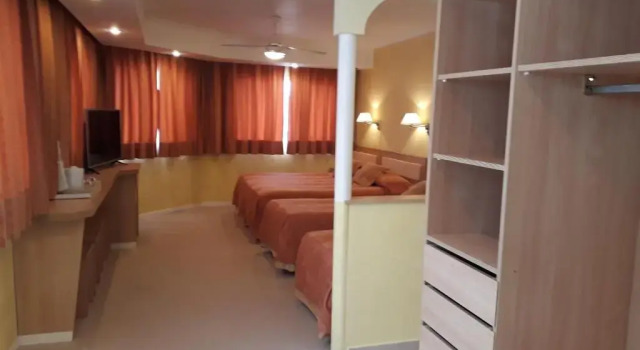 Hotel Colonos, Забронировать Отель Лас-Грутас Рио-Негро
