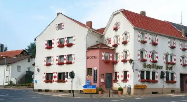 Hotel & Restaurant Schlitzer Hof, Забронировать Отель Нидераула земля Гессен