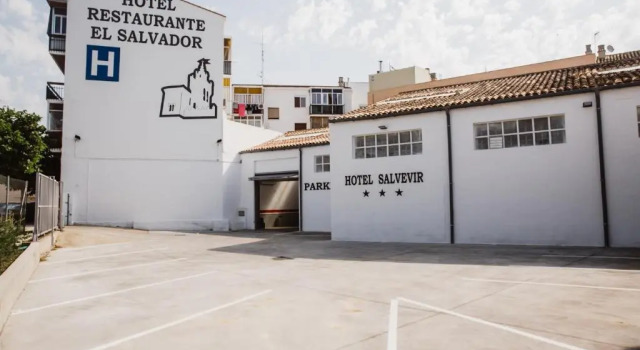 Hotel Salvevir, Book Hotel Hotels in Aragon with Parking, Parking