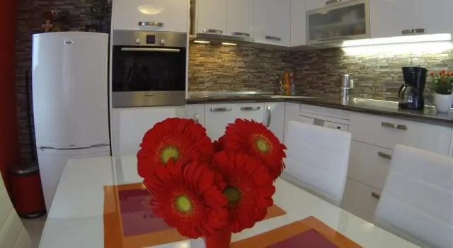 Apartment Red Dream, Забронировать Апартаменты/квартира Апартаменты Задар, рядом с Пляж Коловаре, Апартаменты/квартира