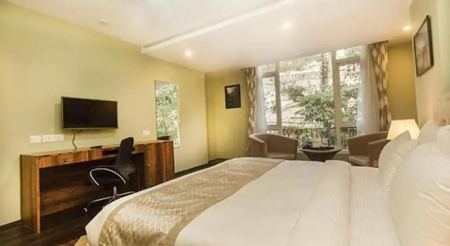 Люкс OYO 3489 Hotel Sonamla Retreat