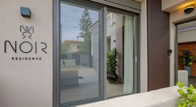 Noir Residence