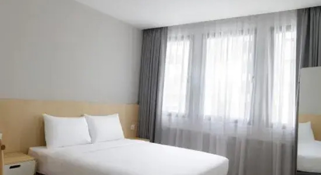 Люкс с 2 комнатами YES Hotel Penang