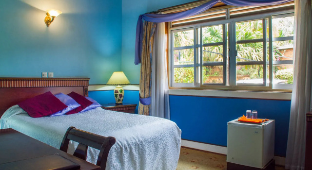 Islet Hotel