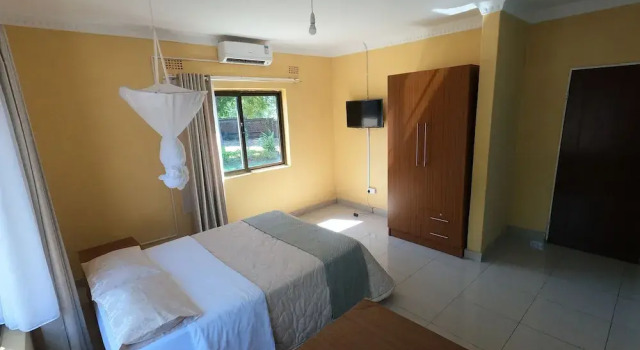 Main Stream Beach Villa