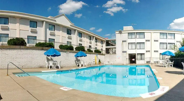 Quality Inn, Buchen Sie Hotel Akron Ohio