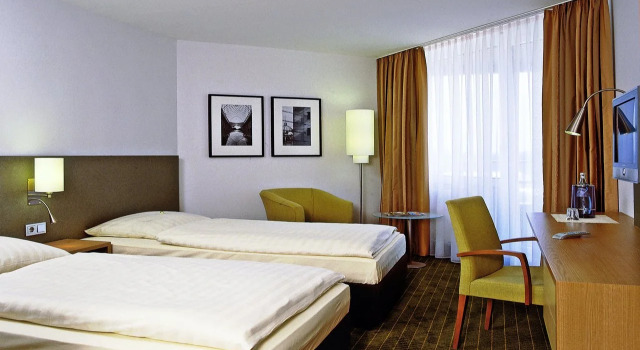 Overnight Tagungshotel im ABZ, Забронировать Отель Керпен Северный Рейн-Вестфалия