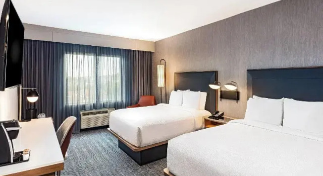 Четырёхместный номер Standard Courtyard Anaheim Buena Park