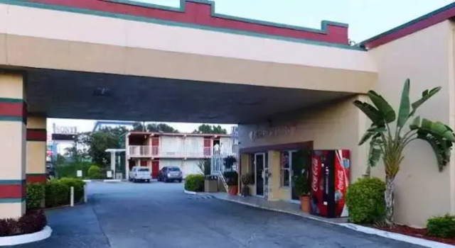 Sun Inn & Suites