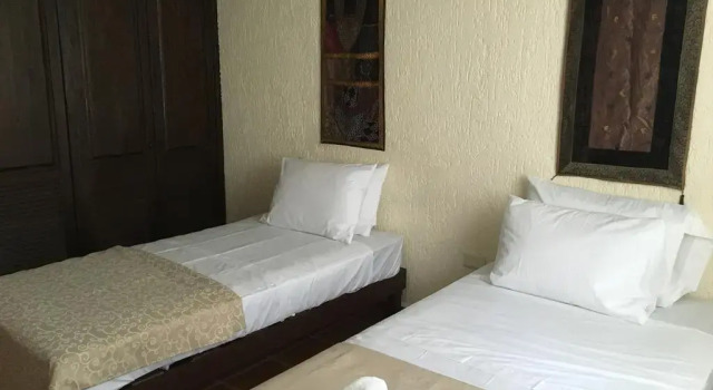 Hostel Kaana 4 You
