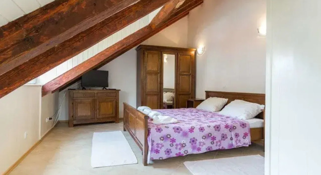 Gradac Apartment