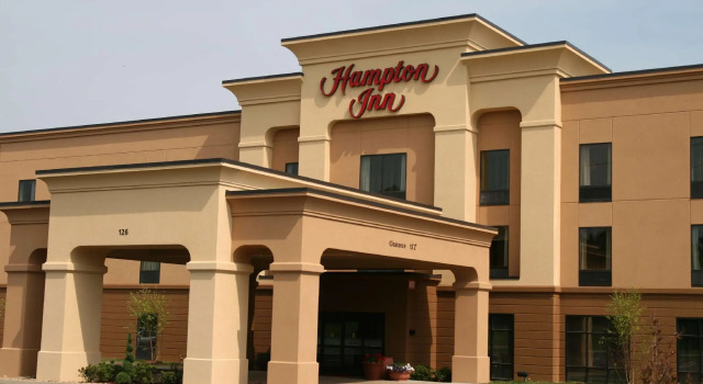 Четырёхместный номер Standard Hampton Inn Dandridge