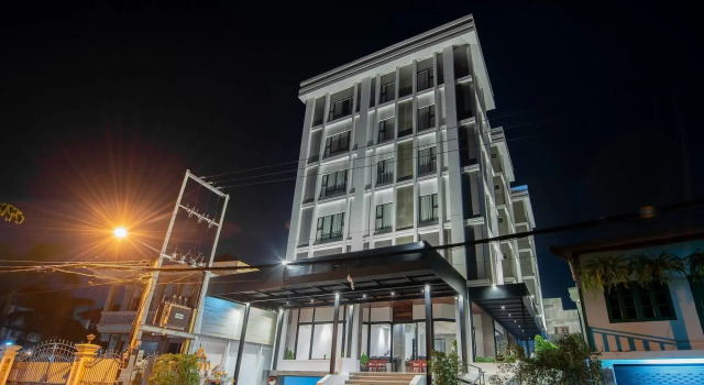 S2 Modern Boutique Hotel, Rezerwuj Boutique Hotel Hotele w Prowincja Wientian z basenem, Basen
