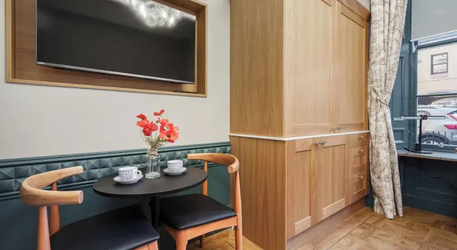 Полулюкс Bonnie Hotel - Smart Boutique ApartHotel - Haymarket Edinburgh