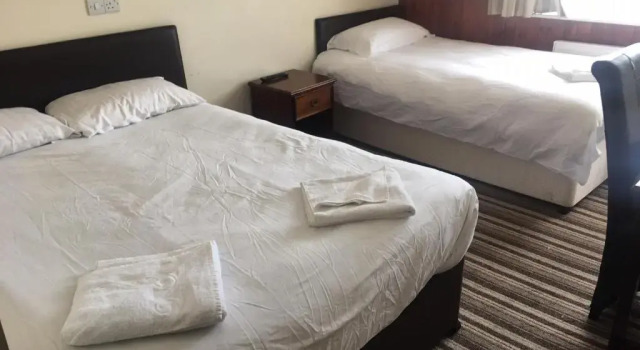 Трёхместный номер Standard Sunny Days Hotel