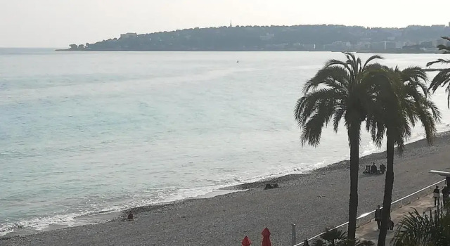 Апартаменты Villa Azzurra Apt Luxe, Front Mer, 4th floor of 5, Box, WiFi, TVSat, Climate