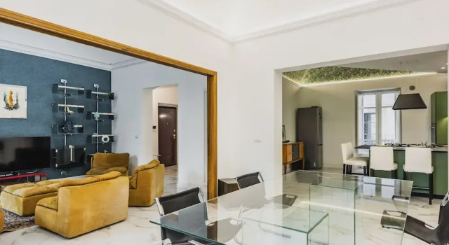 Upscale Urban Apartment by Wonderful Italy