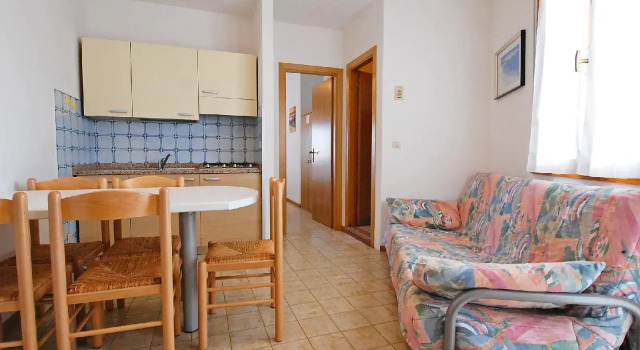 Moschettieri - One Bedroom No.2, Забронировать Отель Бибионе-Пинеда Венето, рядом с Долина Вальгранде