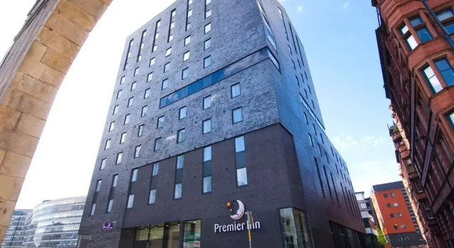 Номер Standard Premier Inn Manchester City (Piccadilly)