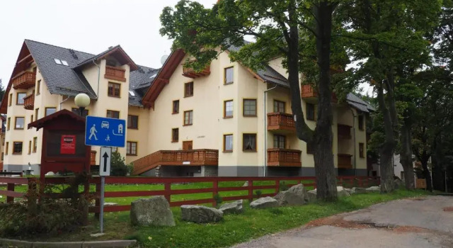 Апартаменты Apartament RED FLOWERS