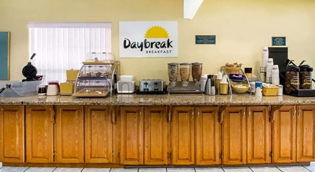 Номер Superior Days Inn by Wyndham McAllen