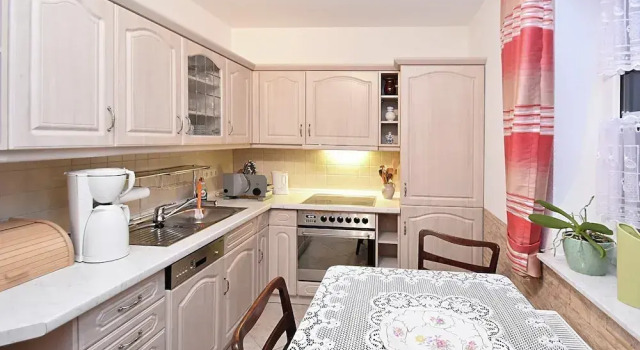 Апартаменты Apartment With Views of the Ore Mountains