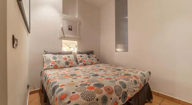 Colosseo & San Clemente Cosy Flat, Забронировать Апартаменты/квартира Сан-Джованни Рим, рядом с Piazza della Madonna dei Monti