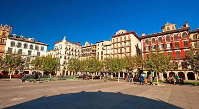 Apartamentos Mendebaldea Suites
