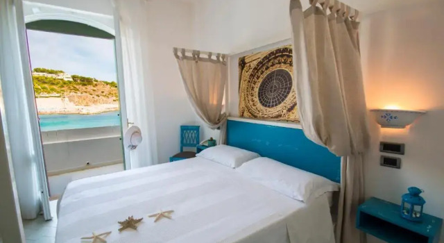 Трёхместный номер Standard с видом на море Hotel La Roccia