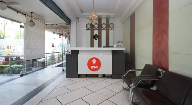 City Hotel and Suites Agra, Забронировать Отель Taj Ganj Таджгандж