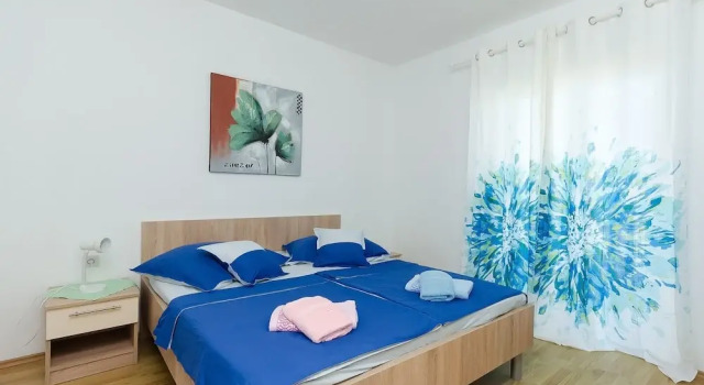 Apartment Branko, Prenota Appartamento Hotel a Isole Quarnerine con parcheggio, Parcheggio