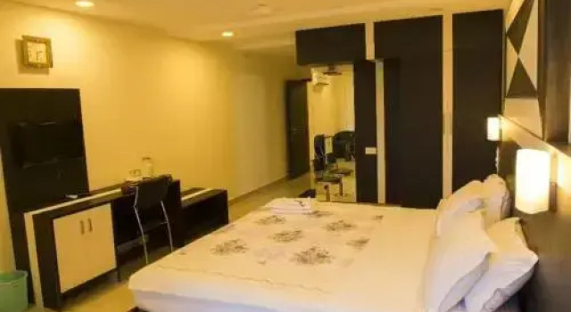 Hotel Green Park Suites, Rezervovat Hotel Hotely v Bangalore s parkováním, Parkování