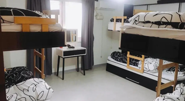(camerata femminile) letto in camerata Lux Guesthouse