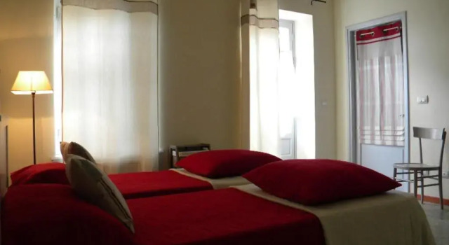 B&B Autin