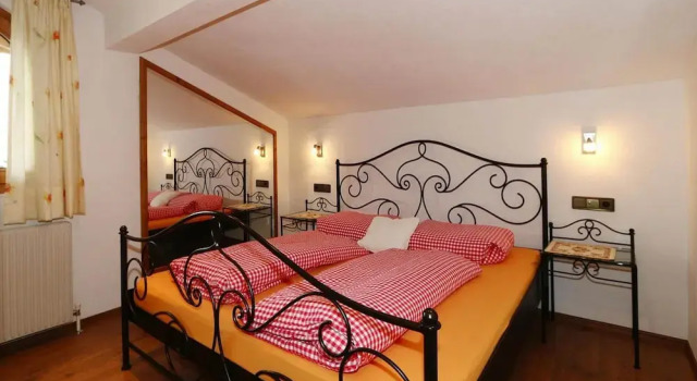 Апартаменты Comfort Apartment in Hippach im Zillertal in the Mountains
