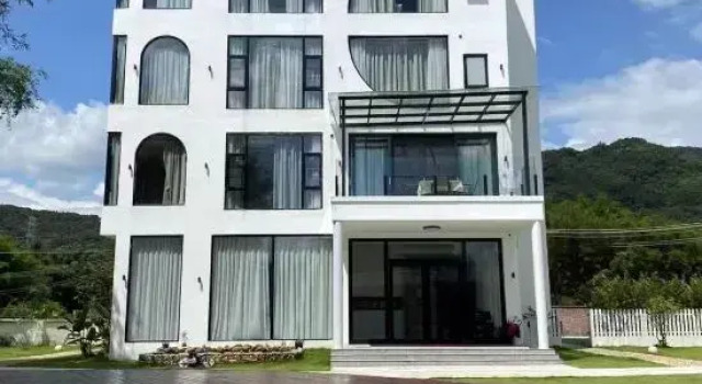 Yard Homestay, Boek Hotel Hotels in Guangdong met parkeren, Parkeren