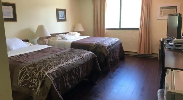 Четырёхместный номер Standard Villagers Inn