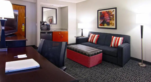 Люкс Hampton Inn West Palm Beach-Florida Turnpike