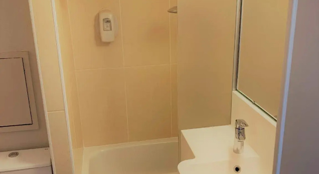 Двухместный номер Standard Kyriad Direct Clermont Ferrand Nord Gerzat