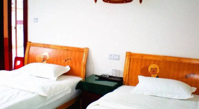 Zhangjiajie Jinfeng Hostel, Забронировать Хостел Чжанцзяцзе Хунань