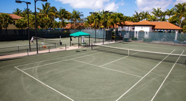 Naples Bay Resort - Naples - 1, 2 & 3 Bedroom Condos