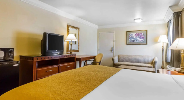 Люкс Quality Inn & Suites Vacaville