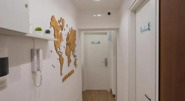 Yes I Know My Room - Storico, Забронировать Отель Отели Неаполя с парковкой, рядом с Кафедральный собор Неаполя, Парковка