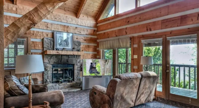 Super View Smoky Mtn Log Cabin Pool Table Hot Tub, Reserva ahora Apartamento Bluff Mountain Estados Unidos