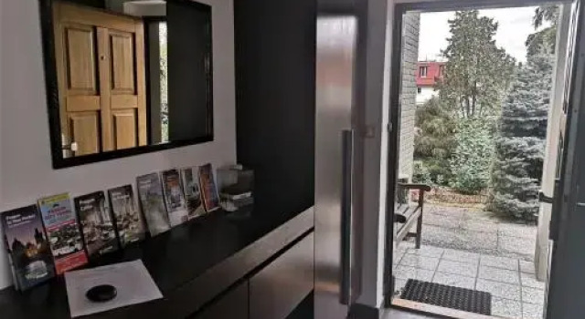 Apartment with Sauna and Garden