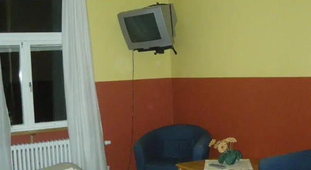Stf Hostel Surahammar, Varaa Hostelli  