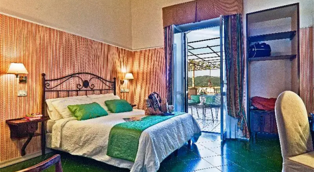 Двухместный номер Standard с балконом Hotel Scapolatiello