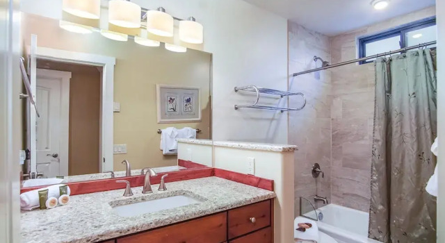 Sv140 - Walk to Lifts & Town - Hot Tub & Pool, Rezerwuj Apartament Hotele w Idaho z parkingiem, Parking