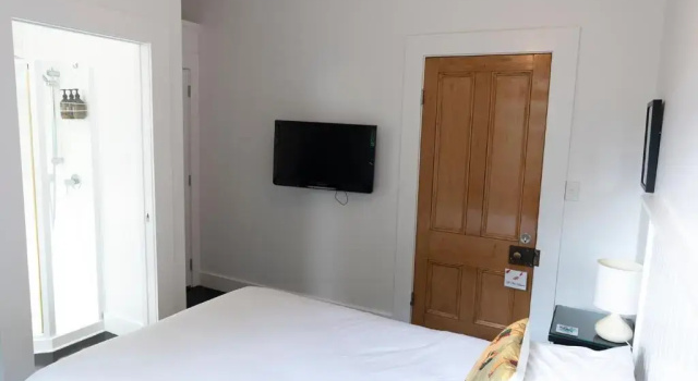 Студия The Old Oak Boutique Hotel